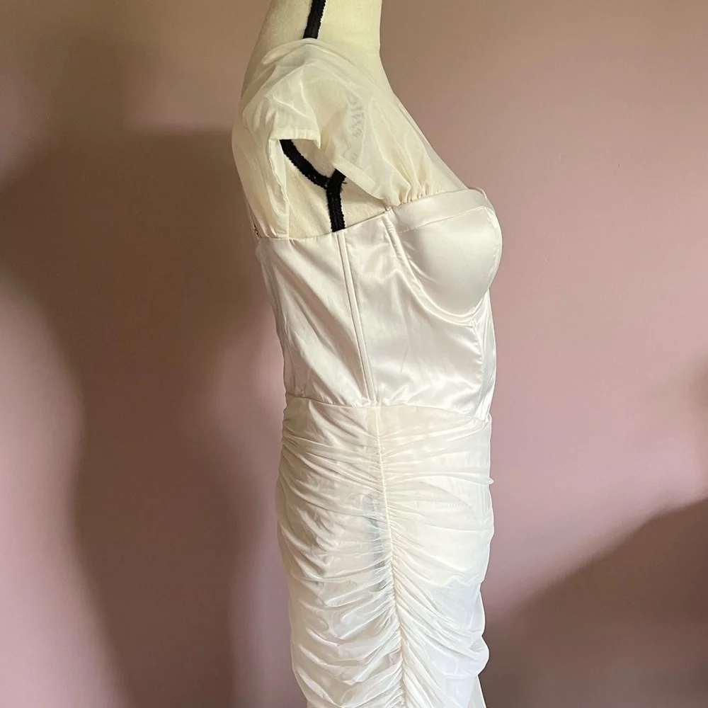 Oh Polly Cecily Dress Cream SEE DESCRIPTION - Picture 9 of 12